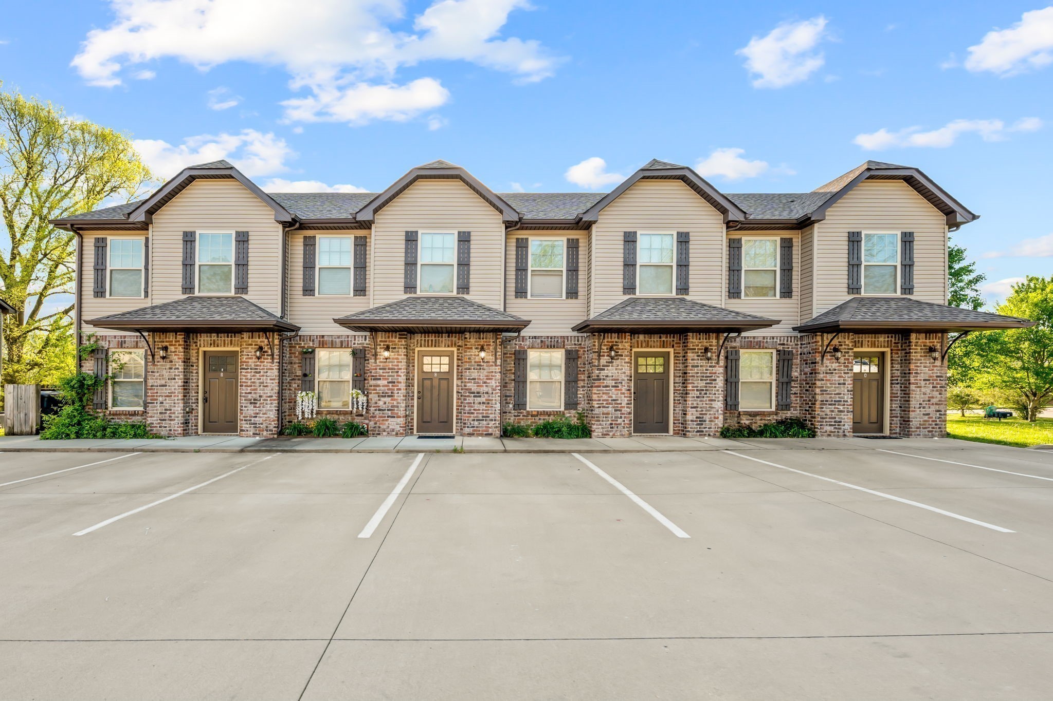 1760 Springwater Drive Clarksville TN 37042