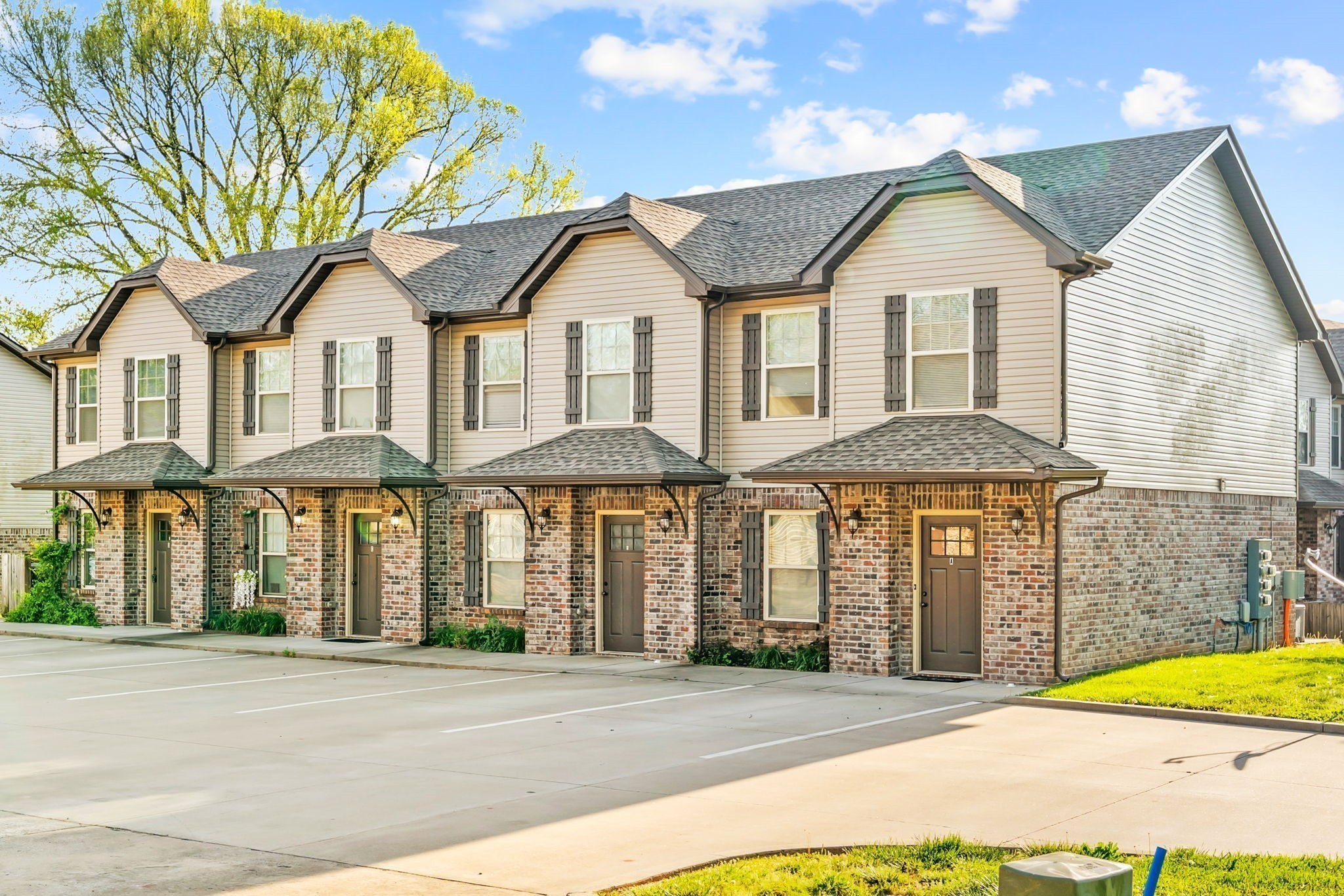 1760 Springwater Drive Clarksville TN 37042