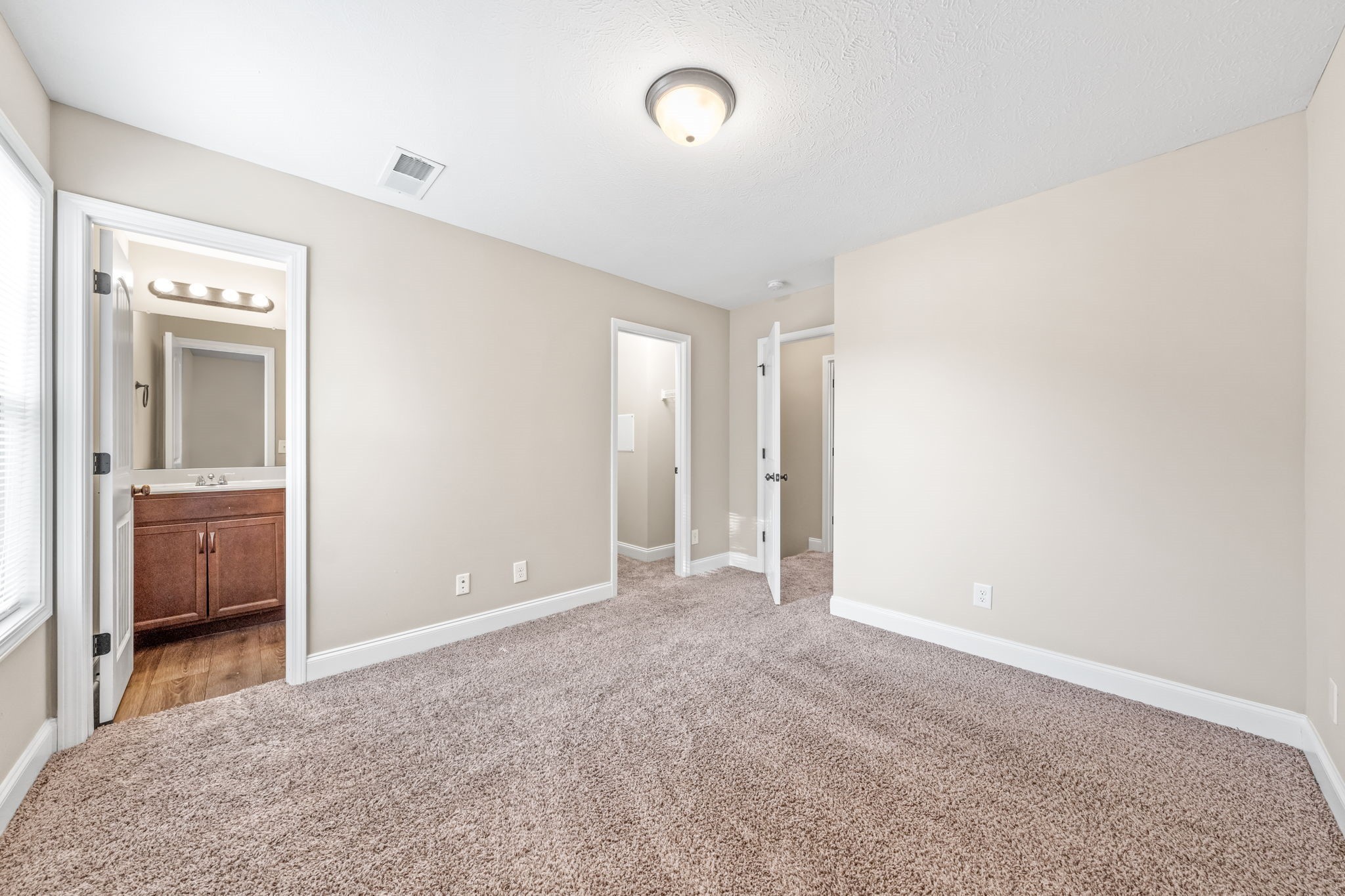 1760 Springwater Drive Clarksville TN 37042
