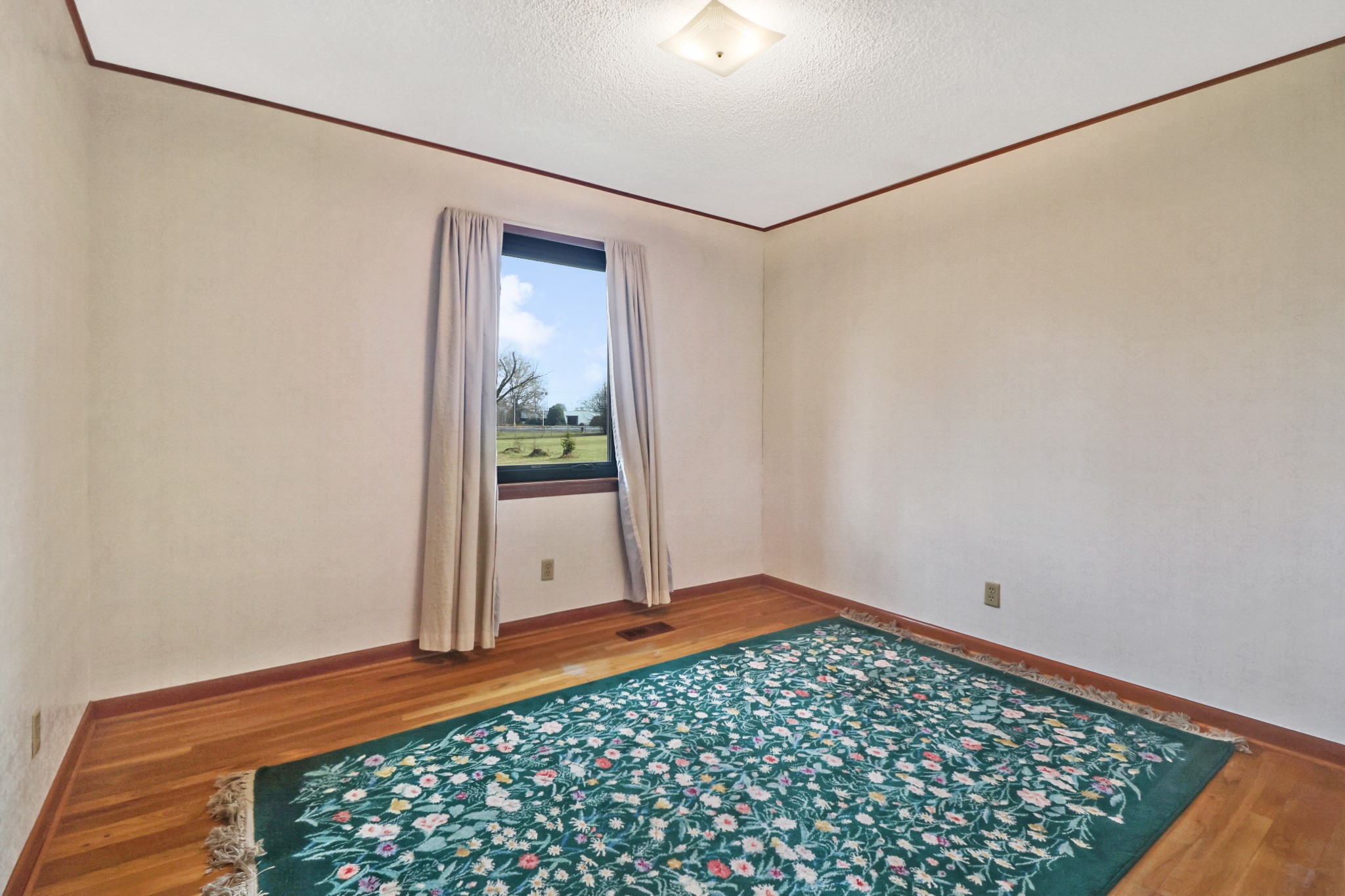 1209 Sequatchie Road Pikeville TN 37367