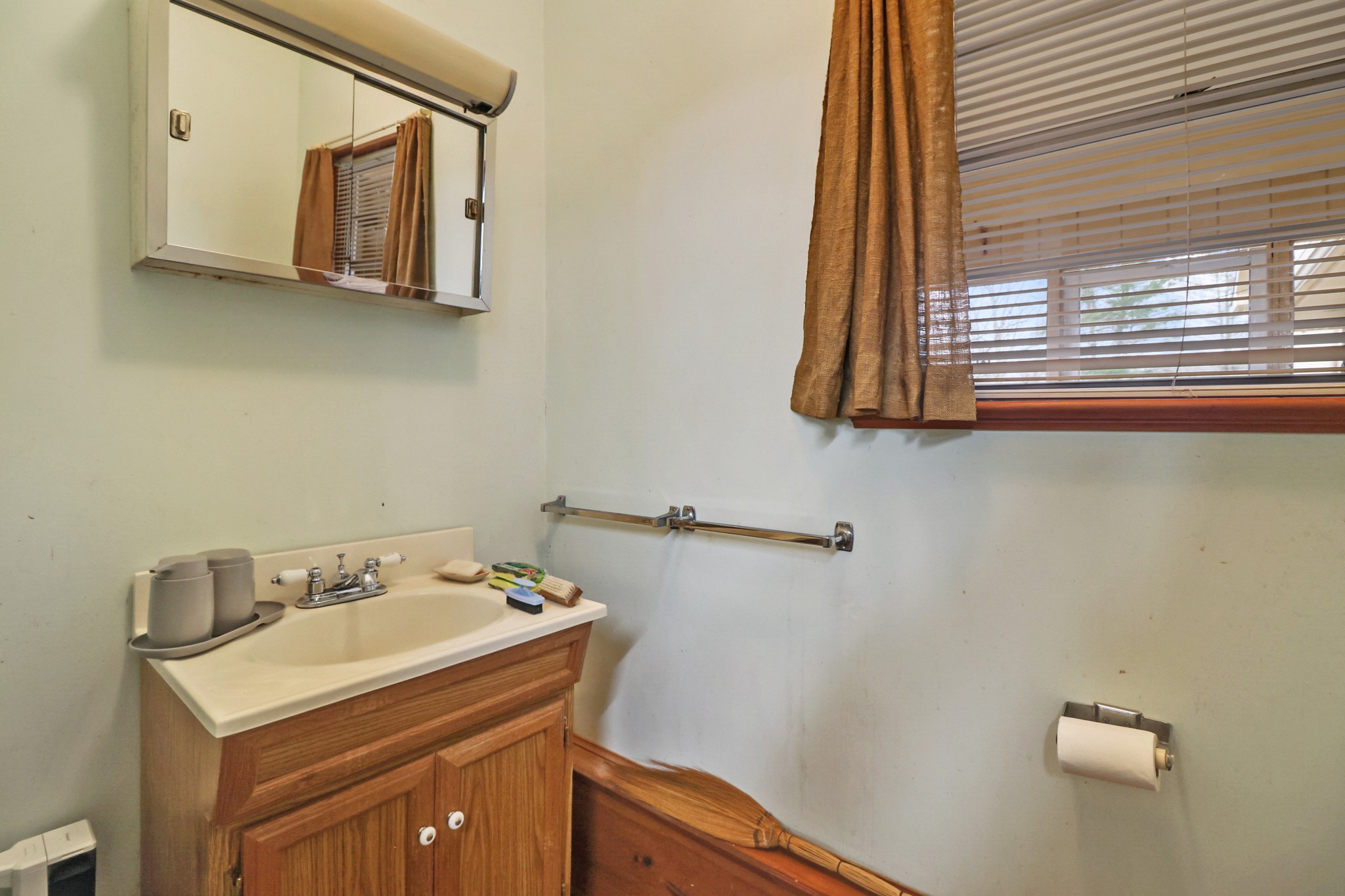1209 Sequatchie Road Pikeville TN 37367
