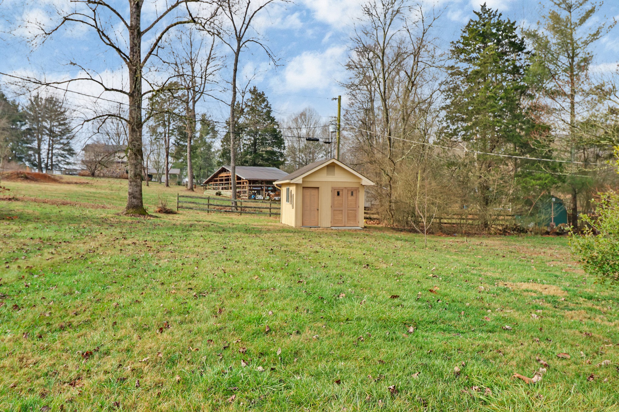 1209 Sequatchie Road Pikeville TN 37367