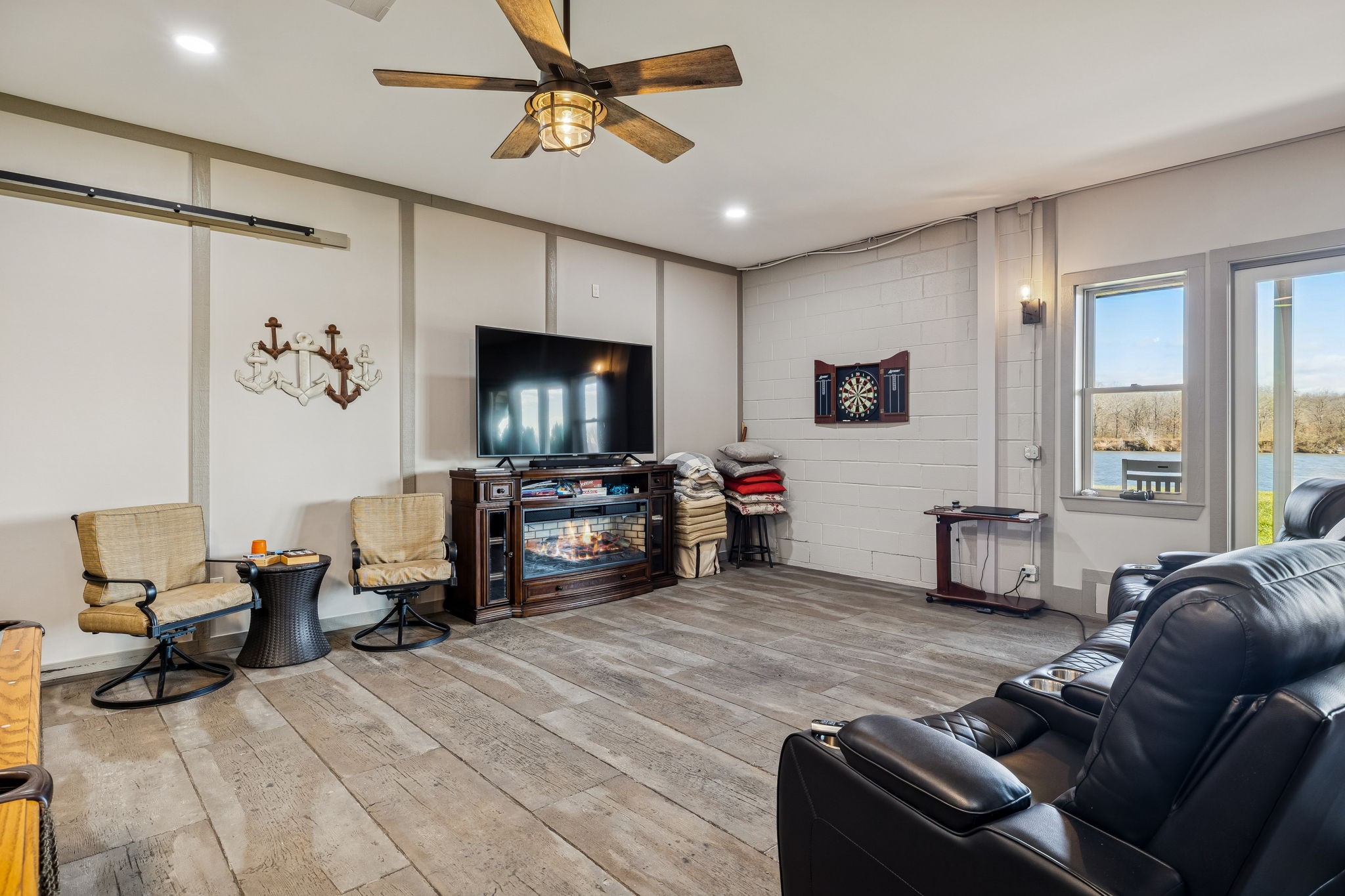 185 Shoals Landing Ashland City TN 37015
