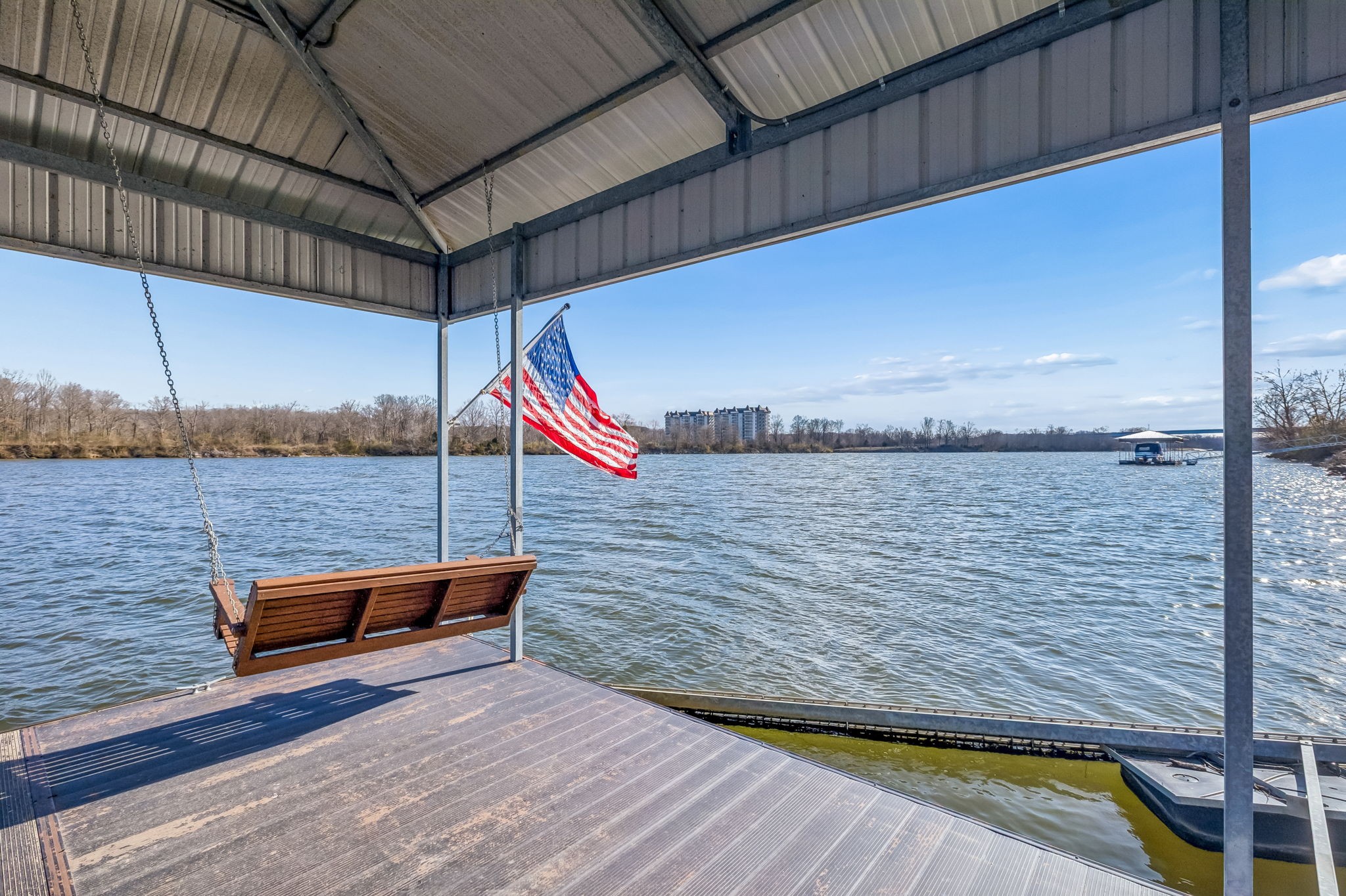 185 Shoals Landing Ashland City TN 37015