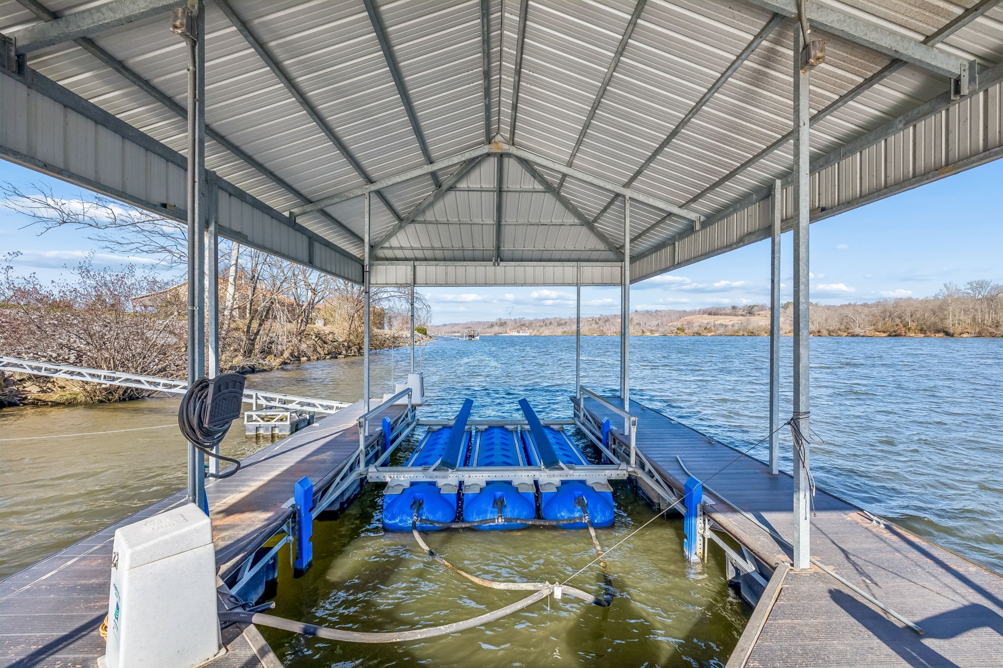 185 Shoals Landing Ashland City TN 37015