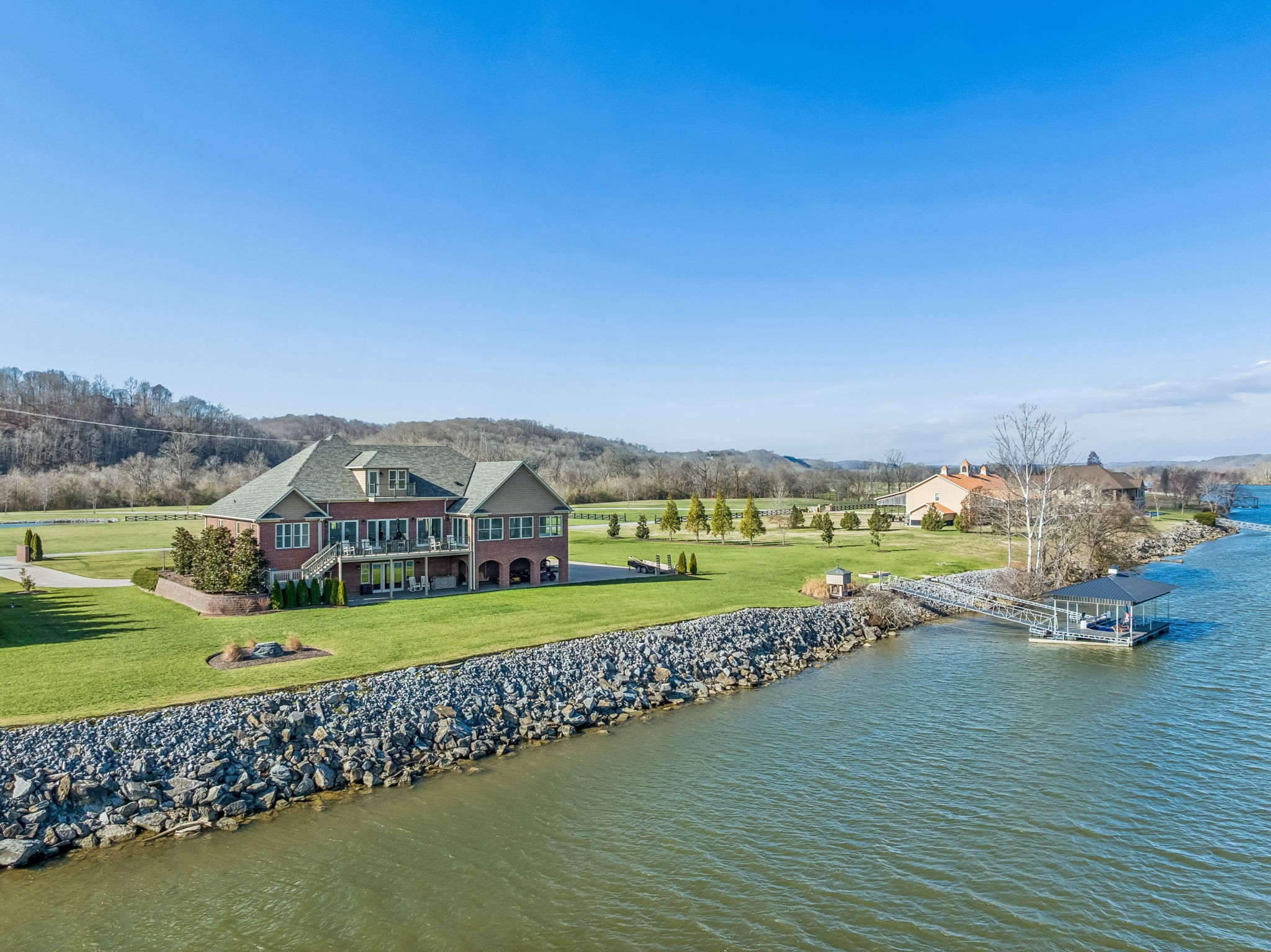 185 Shoals Landing Ashland City TN 37015