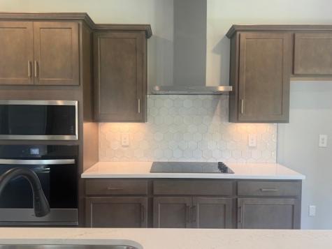 4228 Henslowe Road Columbia TN 38401