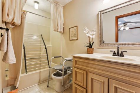 137 Paradise Drive Hendersonville TN 37075