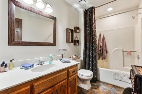 137 Paradise Drive Hendersonville TN 37075