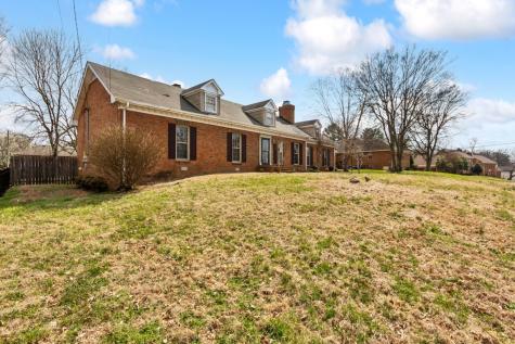 137 Paradise Drive Hendersonville TN 37075