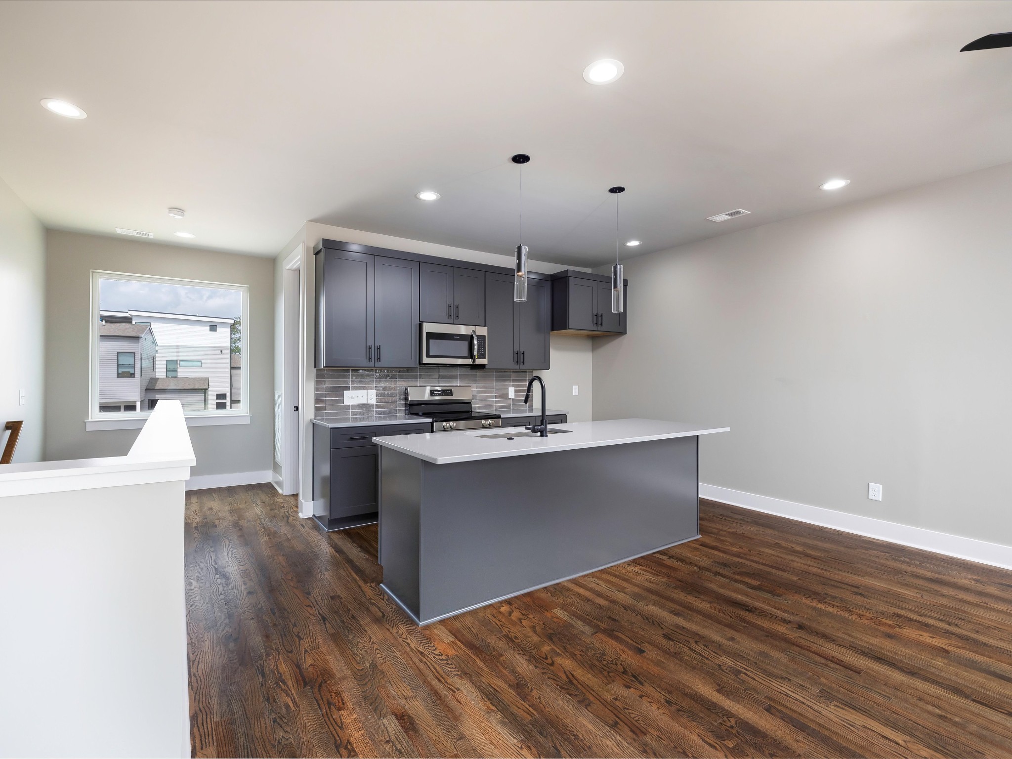 107 Elmhurst Avenue Nashville TN 37207