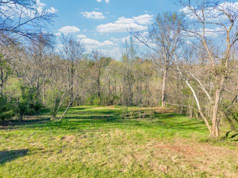 218 N Camp Heights Drive Sparta TN 38583