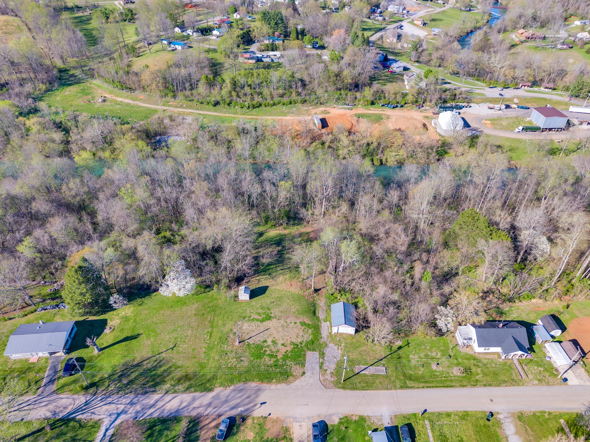 218 N Camp Heights Drive Sparta TN 38583