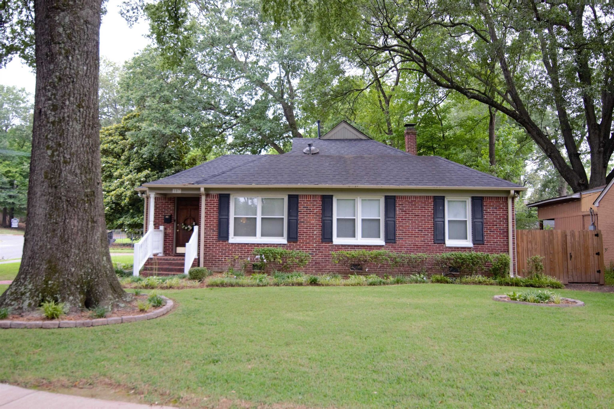 187 Dille Place Memphis TN 38111