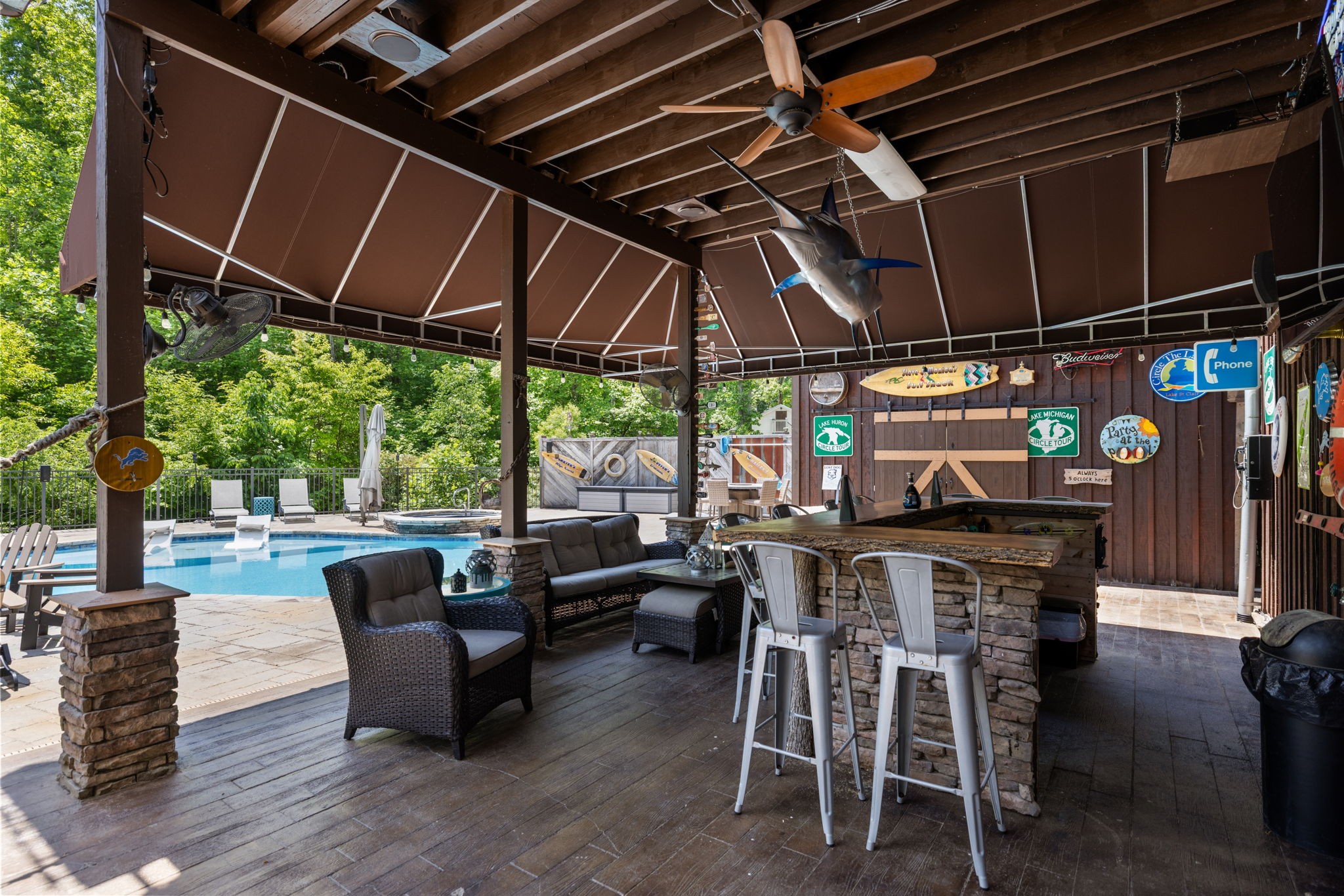 7646 Highway 100 Bon Aqua TN 37025
