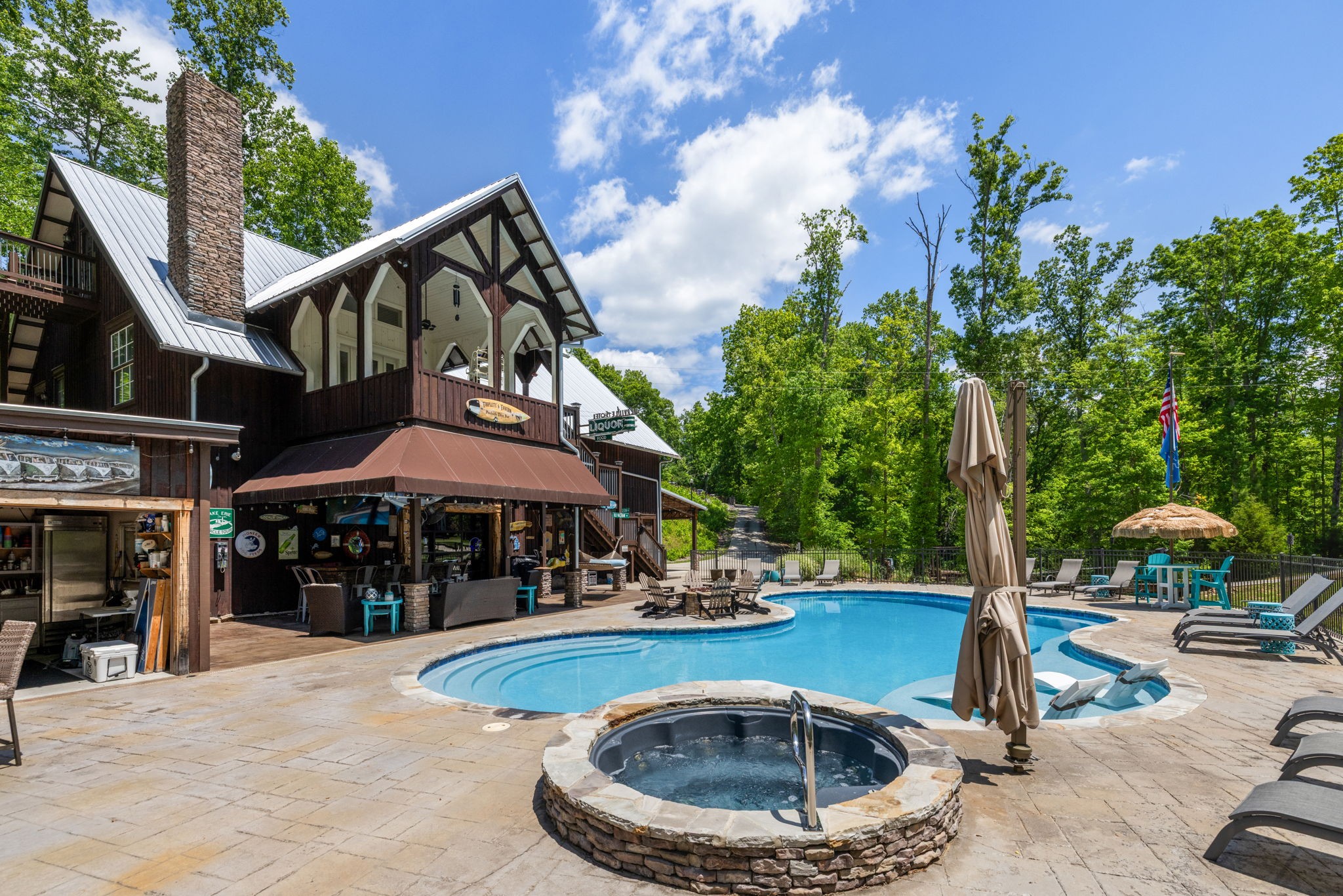 7646 Highway 100 Bon Aqua TN 37025