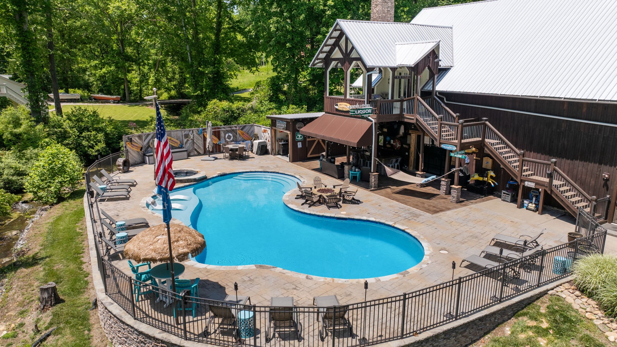 7646 Highway 100 Bon Aqua TN 37025