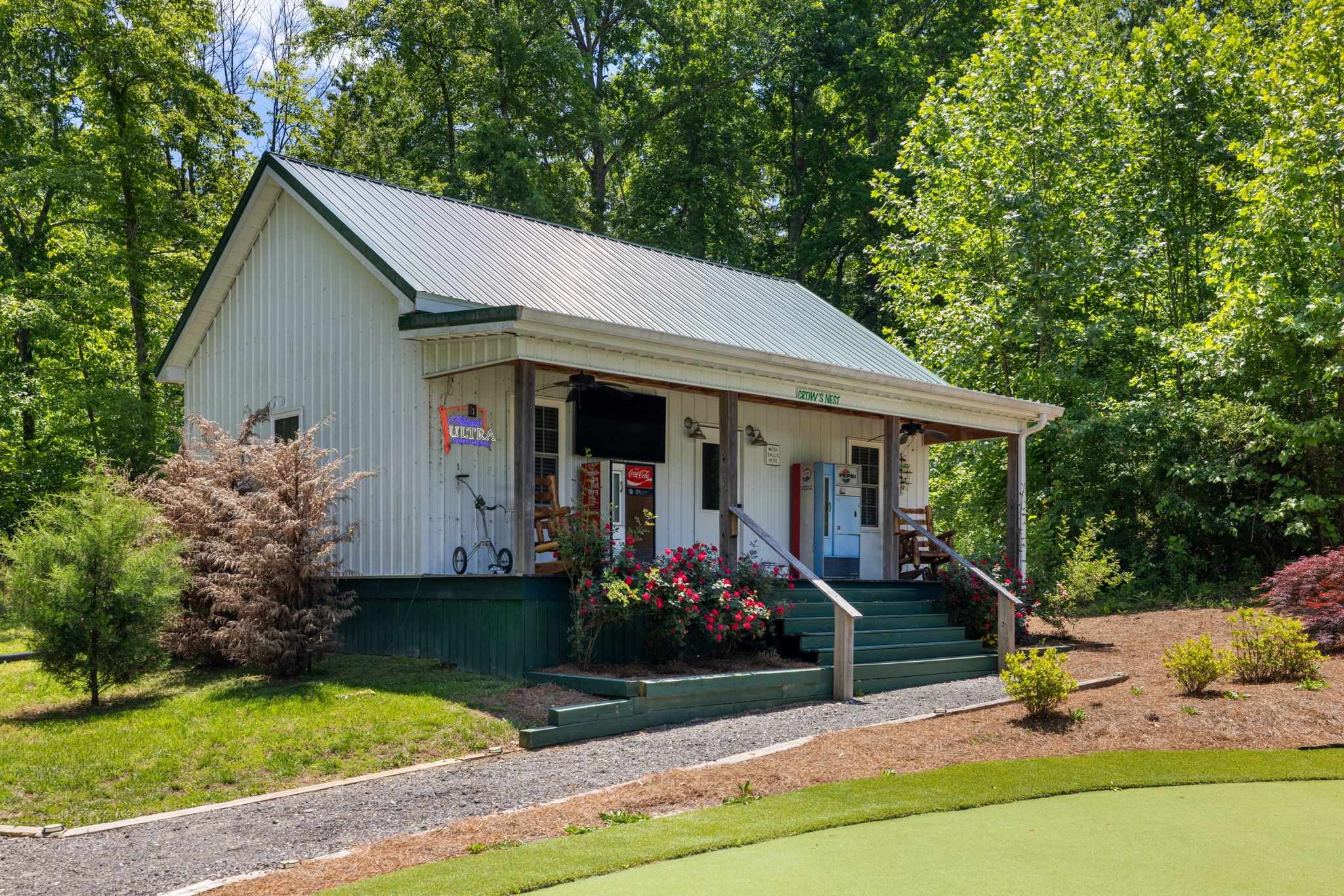7646 Highway 100 Bon Aqua TN 37025