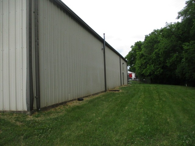 1126 Old Highway 109, N Gallatin TN 37066