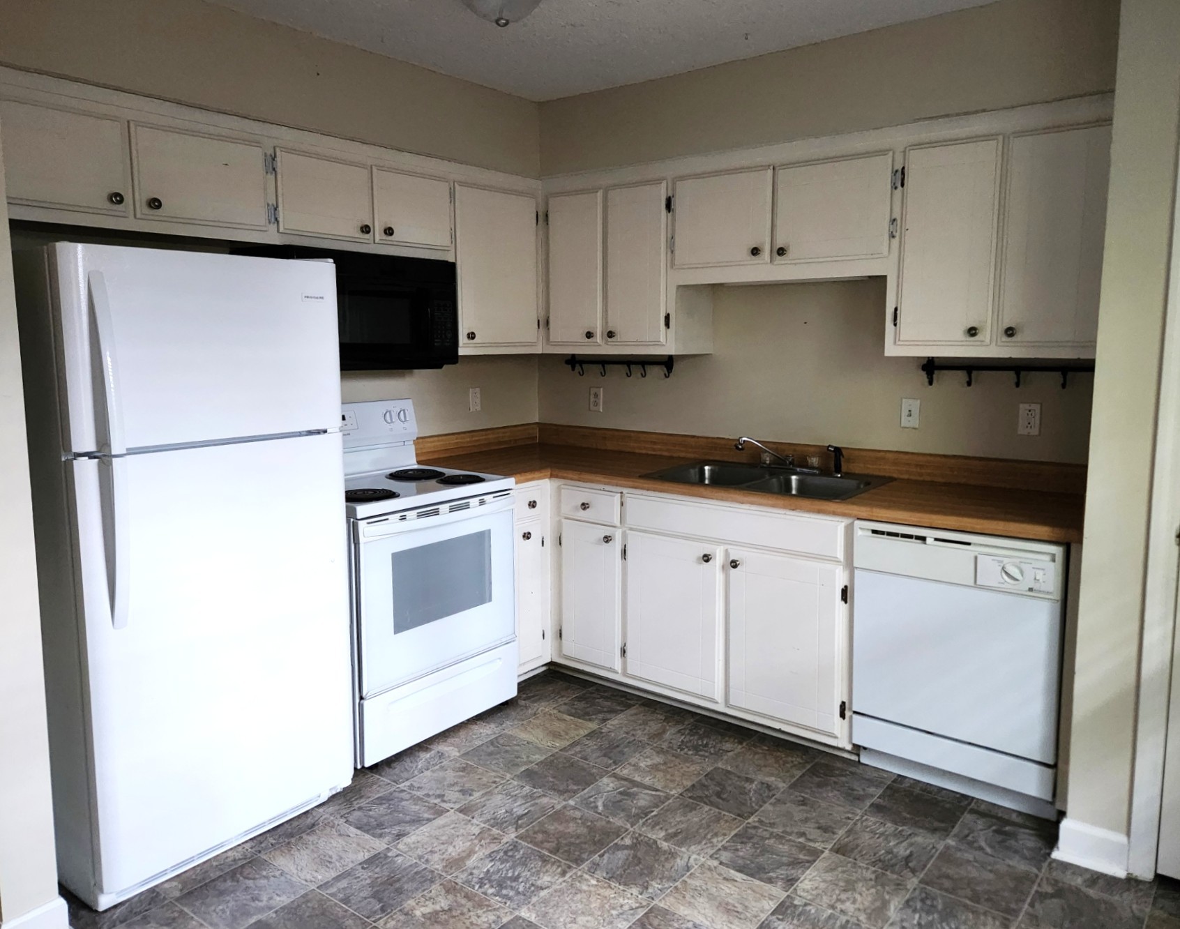 250 Sanders Ferry Road Hendersonville TN 37075