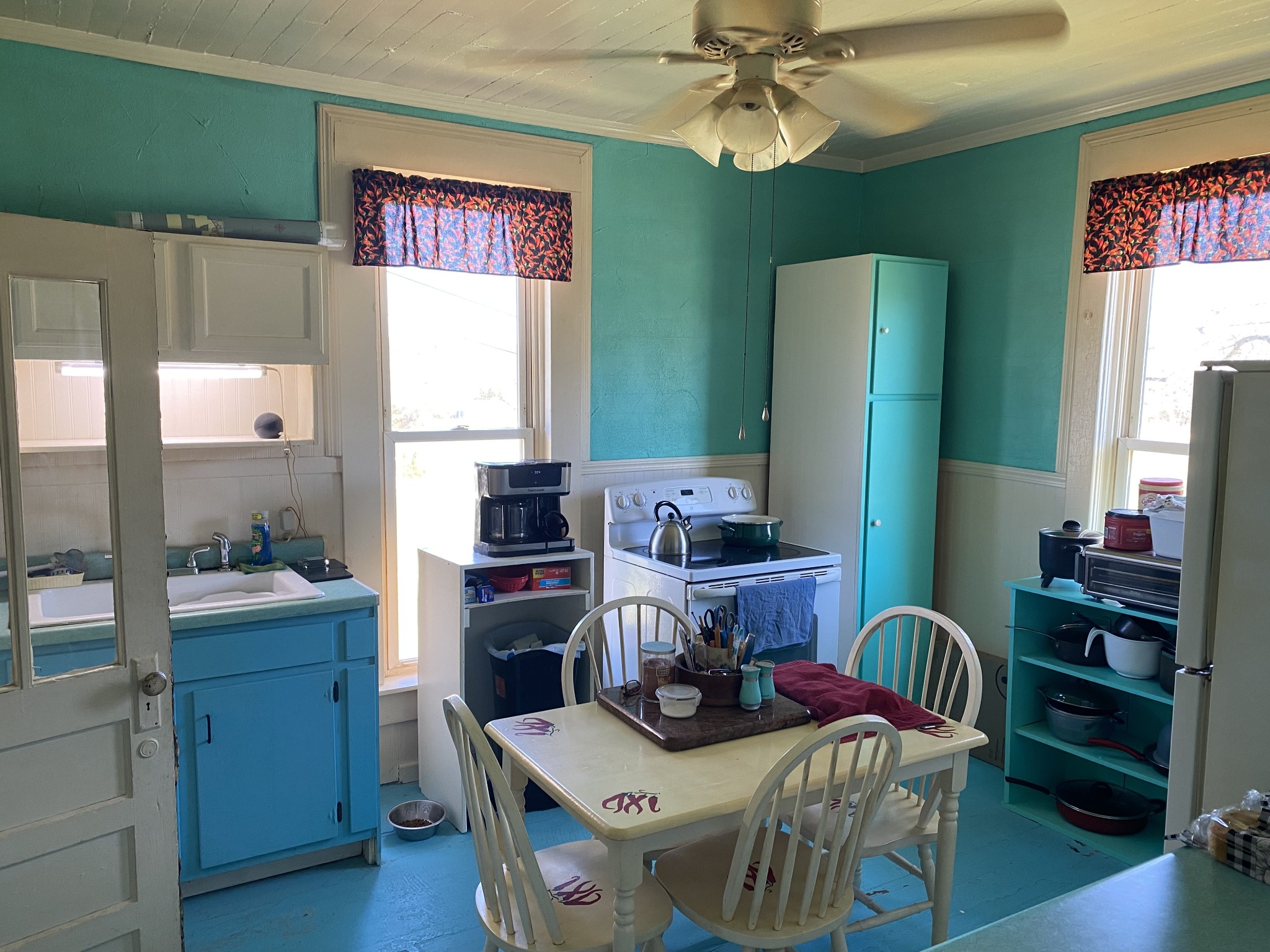107 Twin Oaks Drive Bell Buckle TN 37020