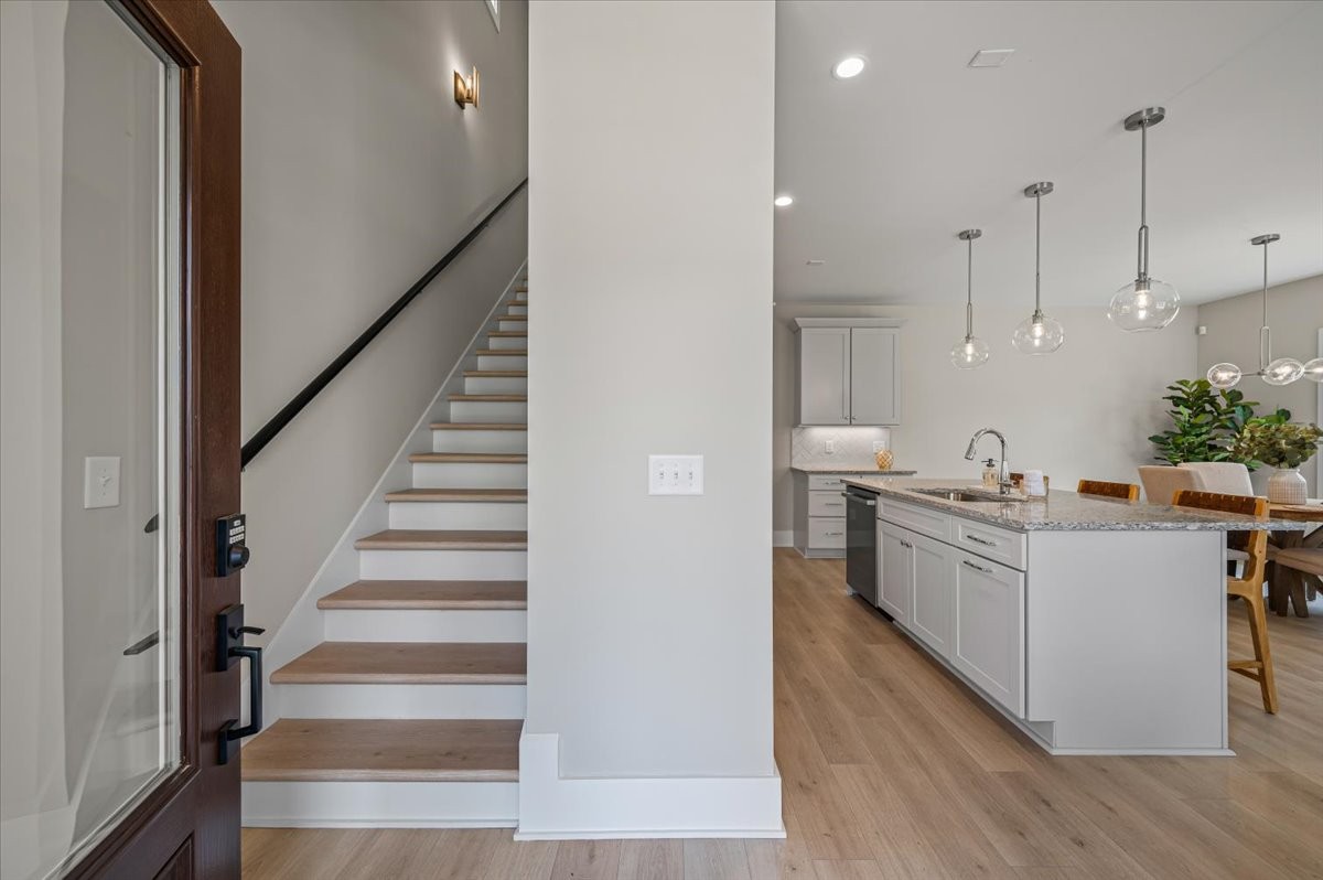 3045A Hillside Road Nashville TN 37207