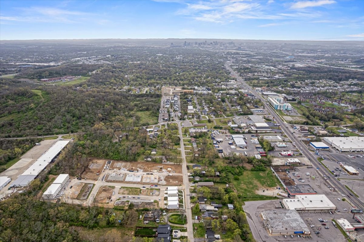 3045A Hillside Road Nashville TN 37207