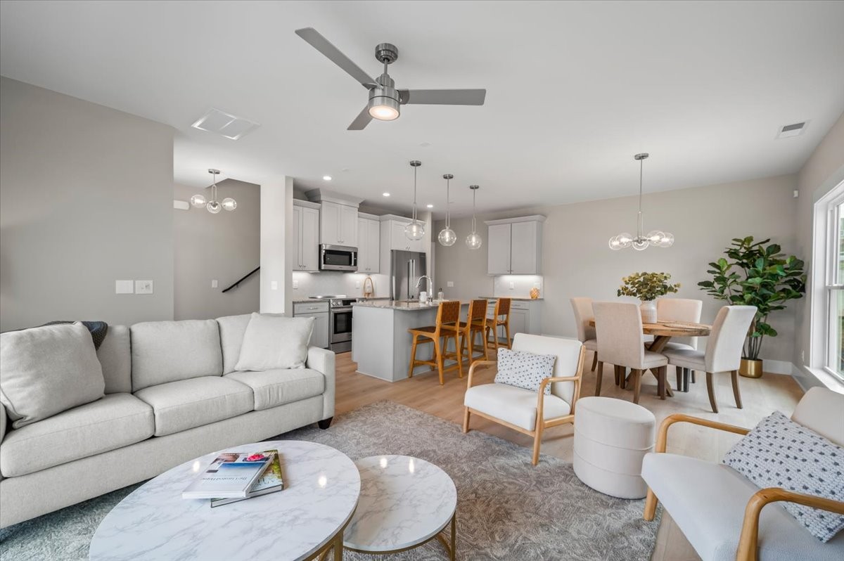 3045A Hillside Road Nashville TN 37207
