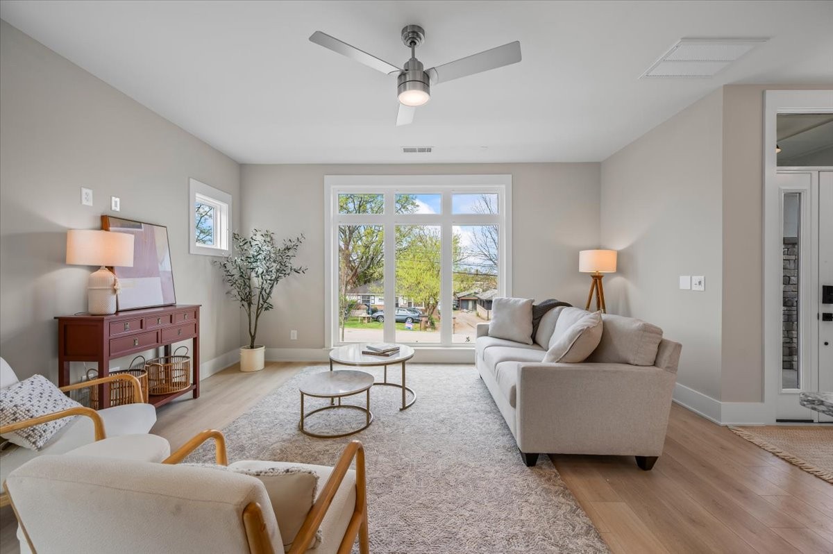 3045A Hillside Road Nashville TN 37207