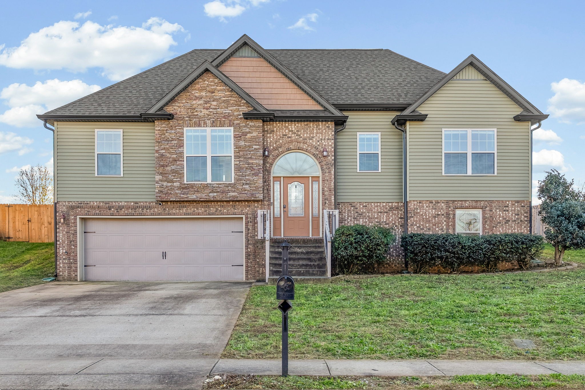 1722 Cabana Drive Clarksville TN 37042
