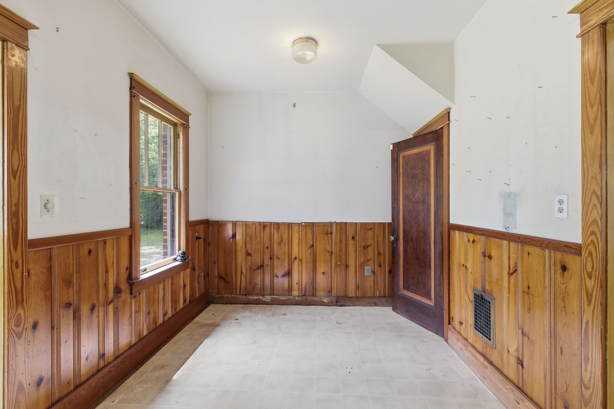 916 Mcclurkan Avenue Nashville TN 37206
