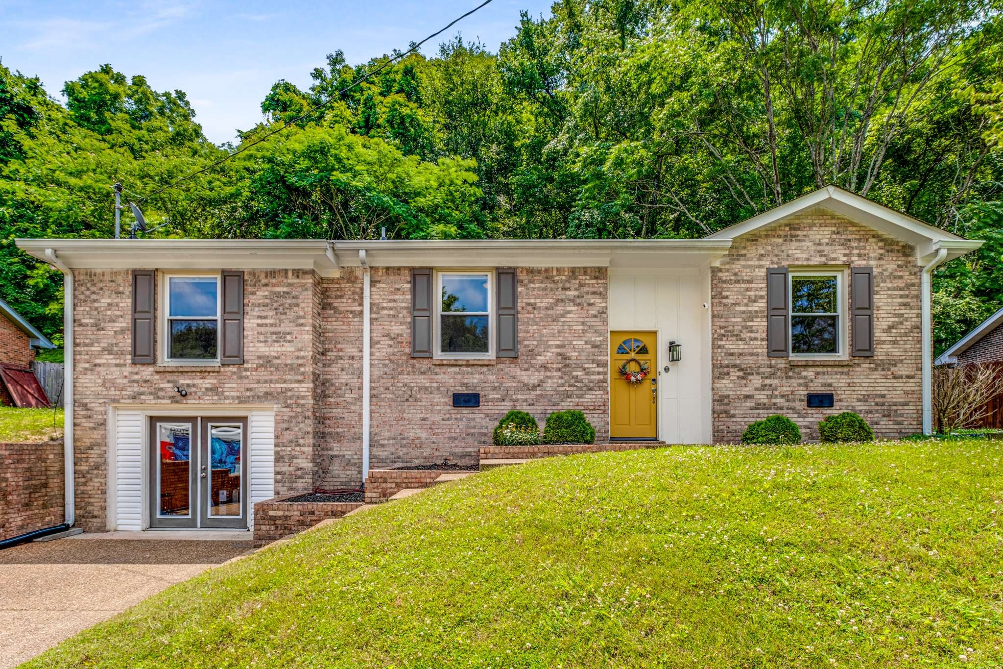 561 Holt Valley Road Nashville TN 37221