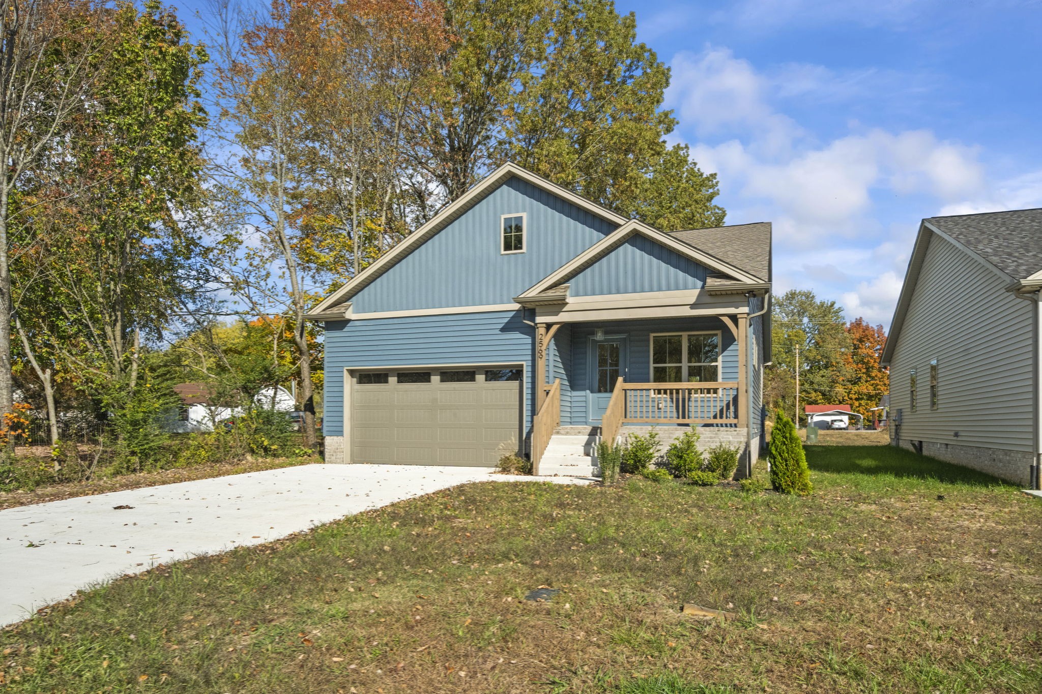 2569 Old Greenbrier Pike Greenbrier TN 37073