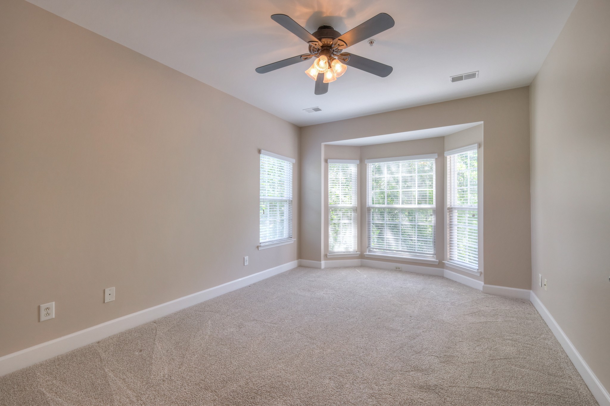 8043 Bienville Drive Nashville TN 37211
