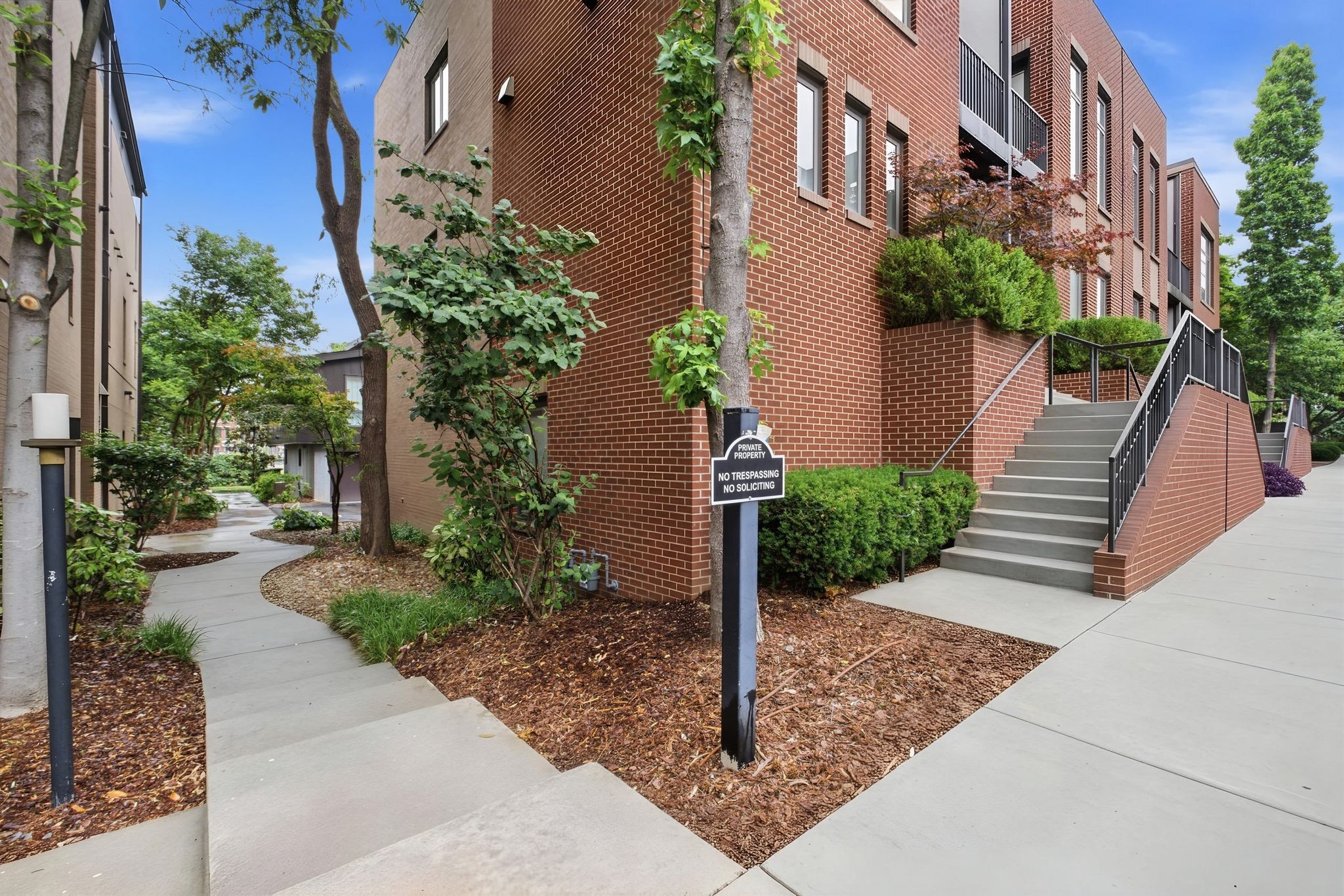 334 Van Buren Street Nashville TN 37208