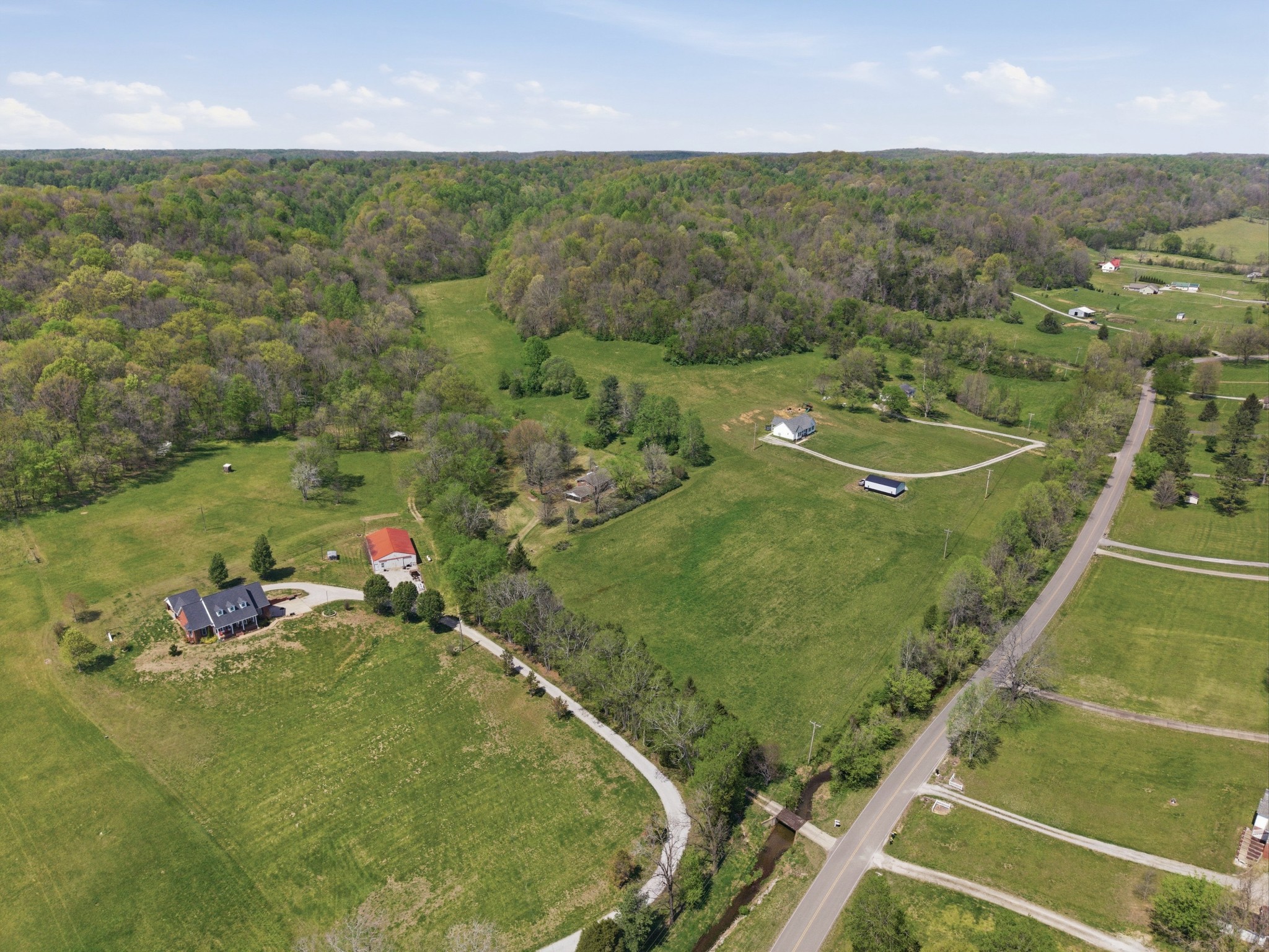 2621 Knob Creek Road Columbia TN 38401