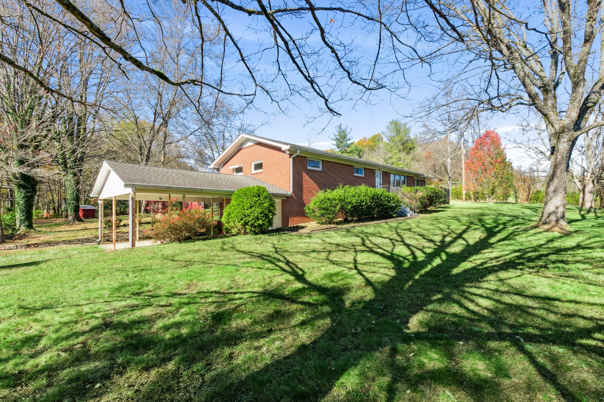 2621 Knob Creek Road Columbia TN 38401