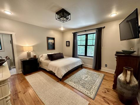 2200 Lakeshore Drive Monteagle TN 37356