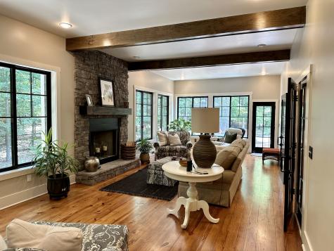 2200 Lakeshore Drive Monteagle TN 37356