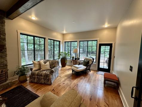 2200 Lakeshore Drive Monteagle TN 37356