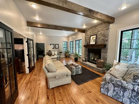 2200 Lakeshore Drive Monteagle TN 37356