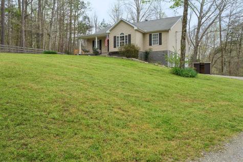 7375 Sac Lampley Road Bon Aqua TN 37025
