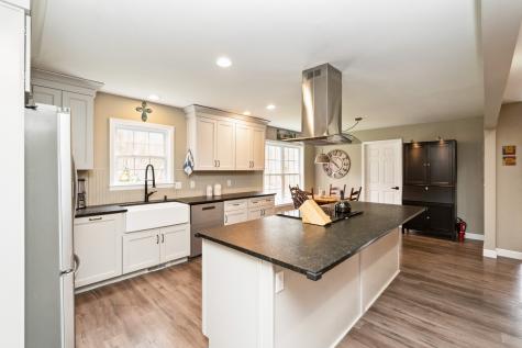 7375 Sac Lampley Road Bon Aqua TN 37025