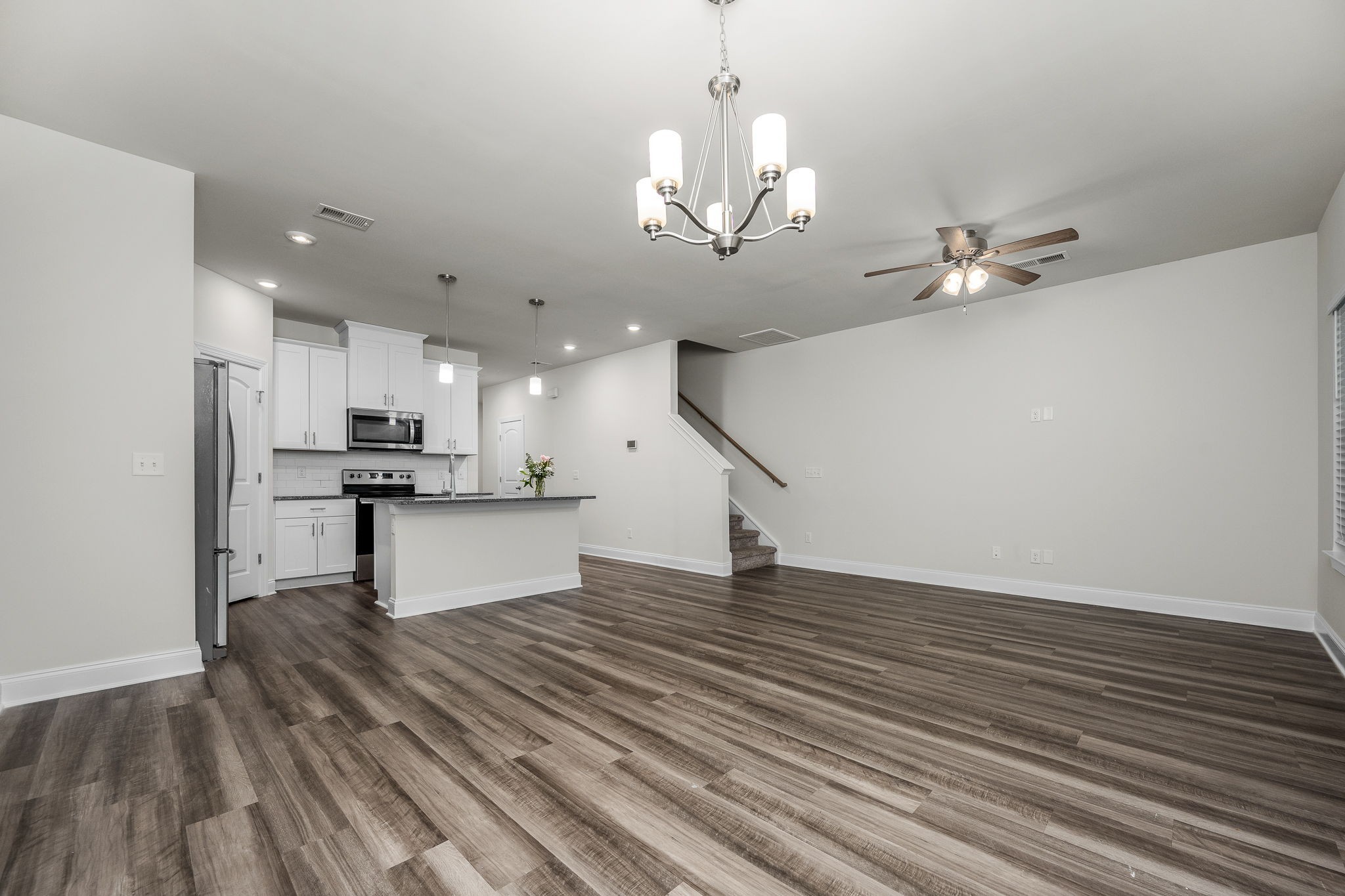 818 Arrington Way Columbia TN 38401