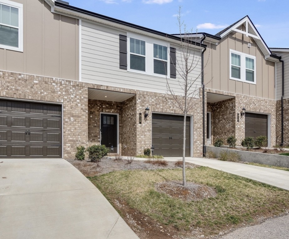 818 Arrington Way Columbia TN 38401
