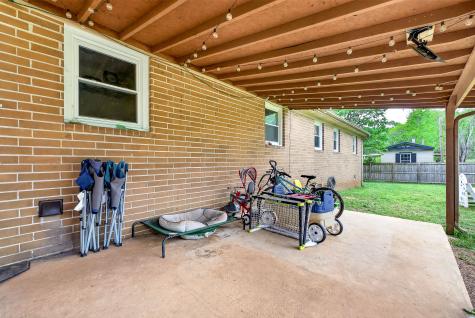 237 Armstrong Road Doyle TN 38559