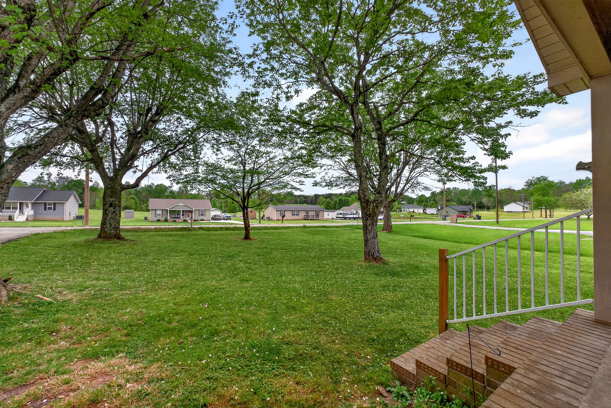 237 Armstrong Road Doyle TN 38559