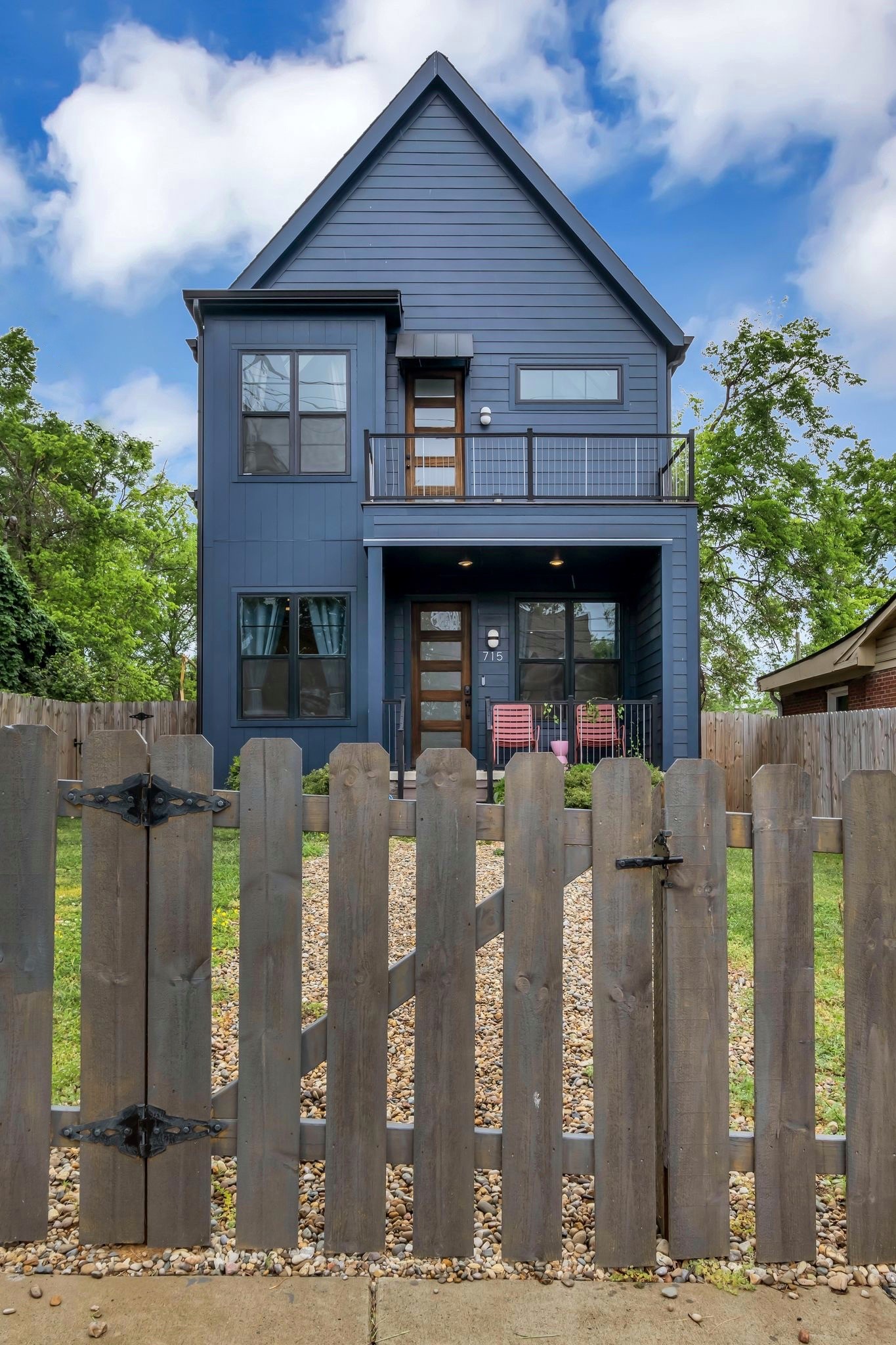 715 28th Ave, N Nashville TN 37208