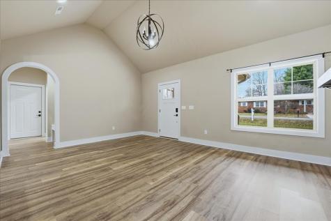 105 Lakeview Drive Decherd TN 37324