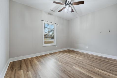 105 Lakeview Drive Decherd TN 37324